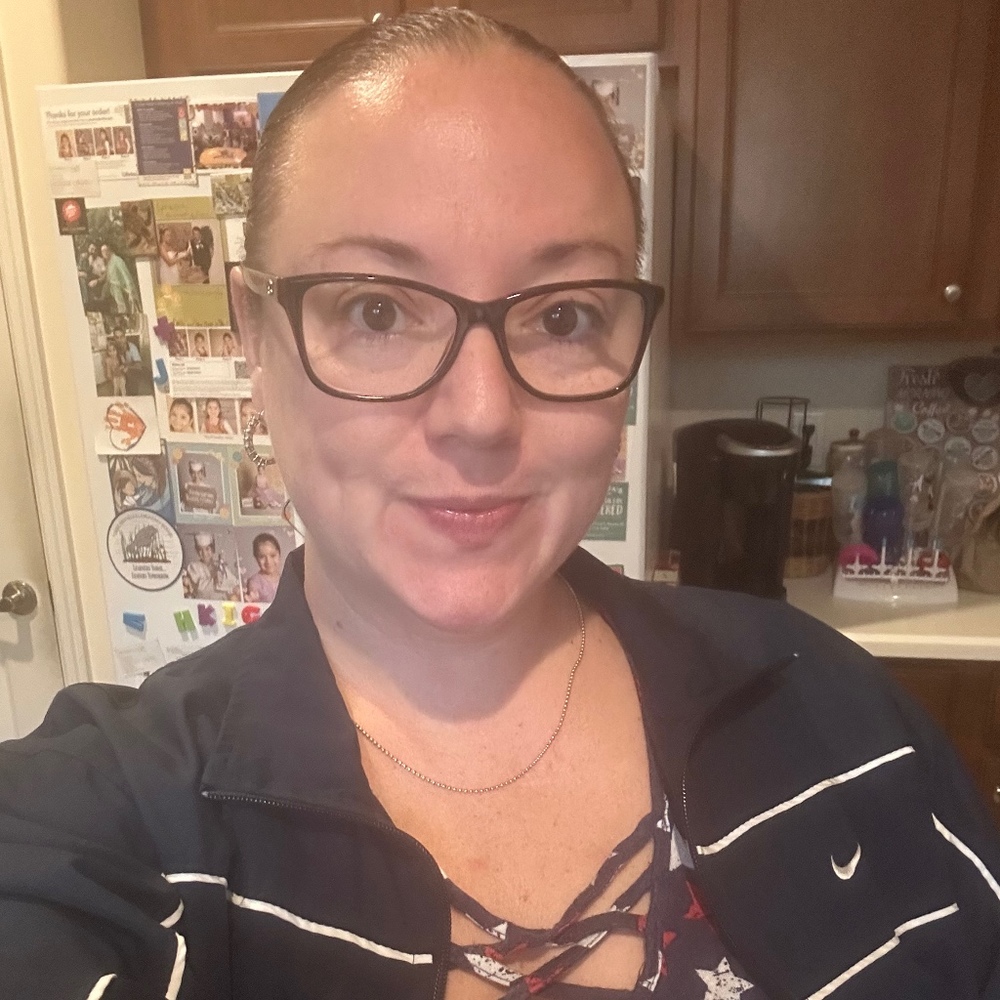 Meet your Posher, Julie
